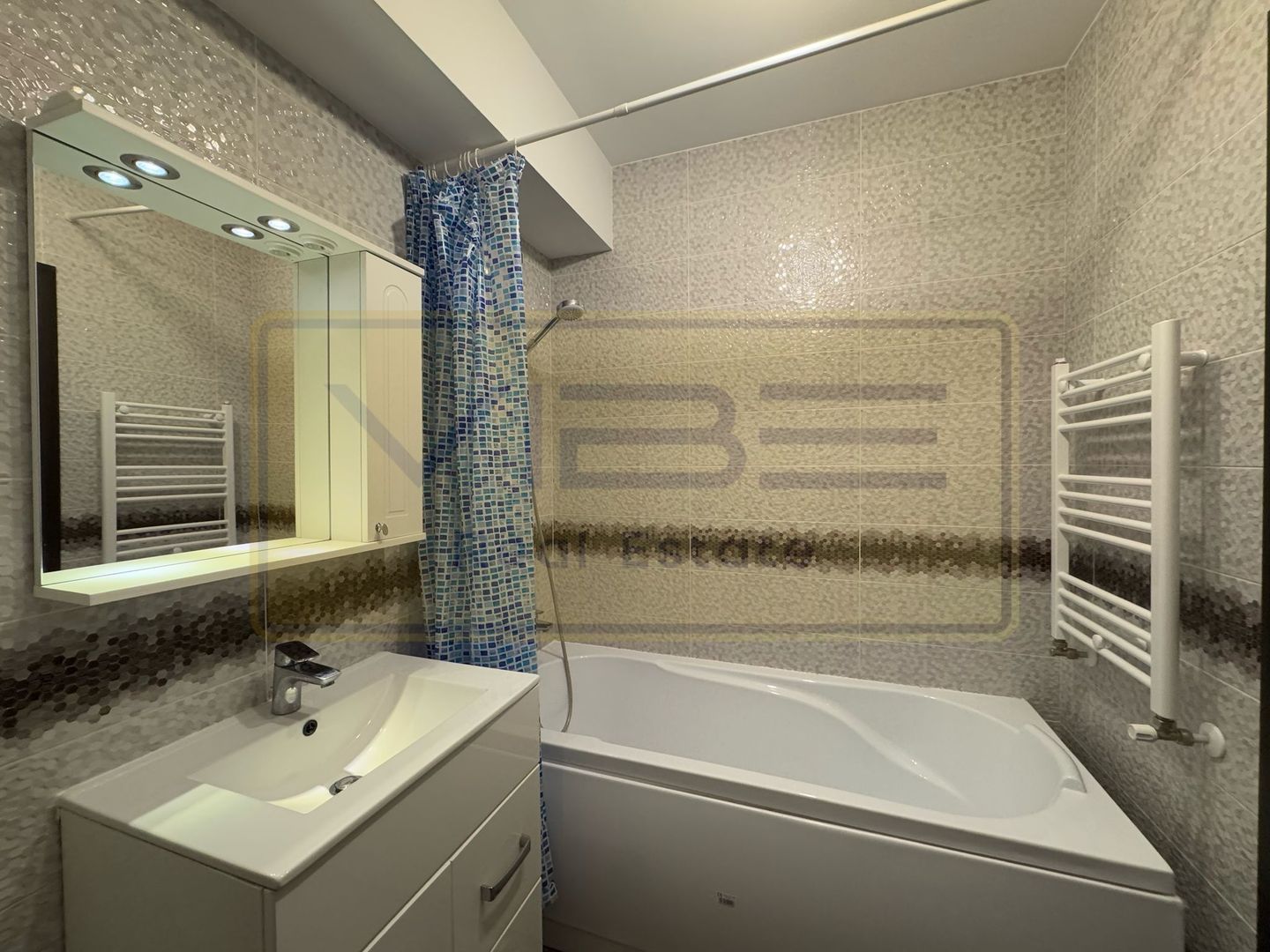 Apartament  2 camere +parcare Copou - Rasarit de Soare - Poză 6