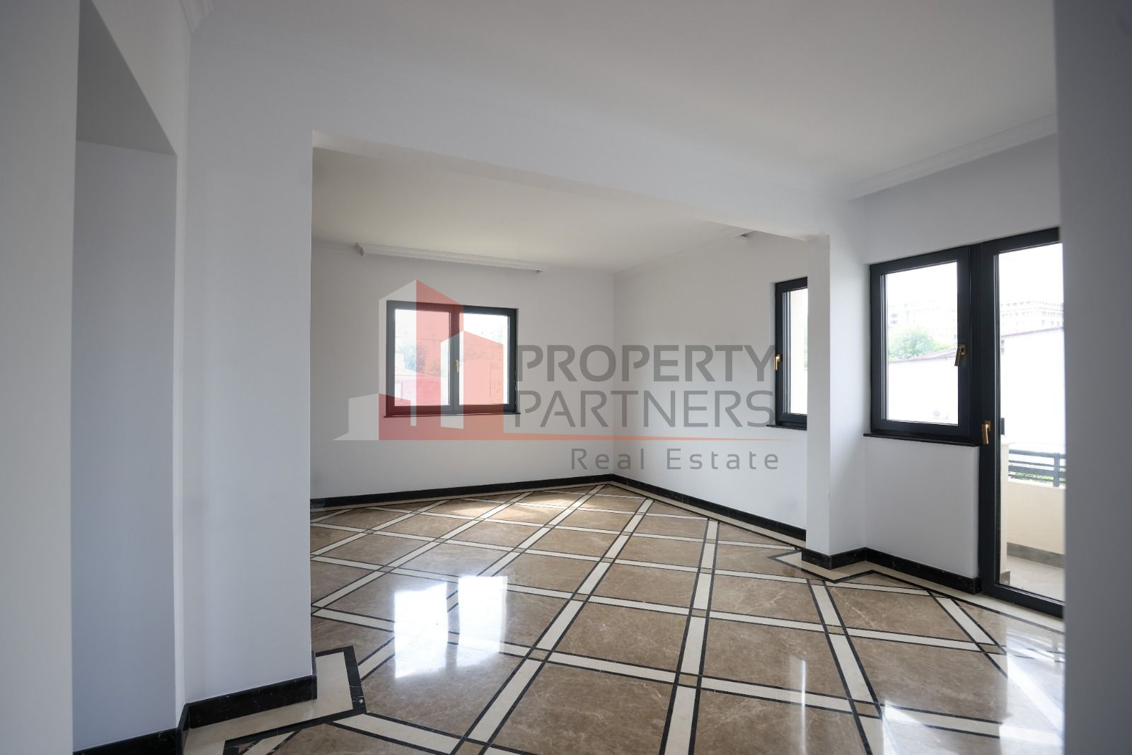 Duplex disponibil  în centrul Bucureștiului. - Poză 8