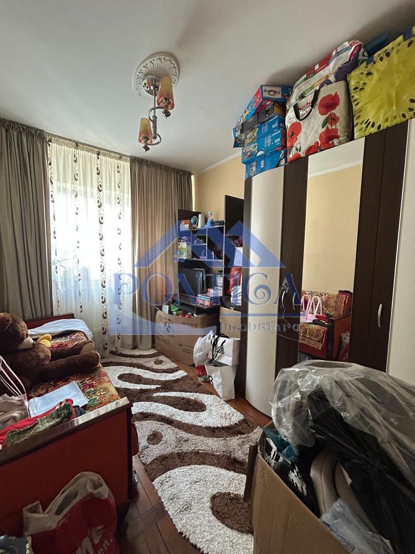 Apartament 4 camere decomandat | Etajul 2| 2 bai | Poarta 6 - Poză 6