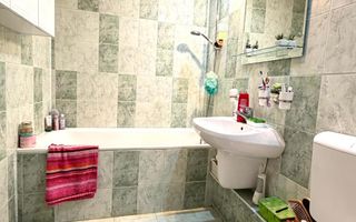 Apartament cu 3 camere in zona strazii Gorunului ! - Poză 10