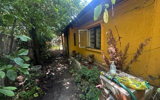 Casuta batraneasca cu teren 184 mp - Poză 3