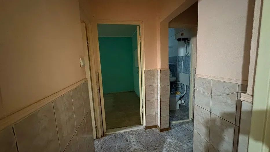 Vând apartament!! - Poză 1