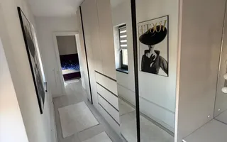 Apartament bloc NOU,4 camere,3 bai,2 terase,parcare privată - Poză 13