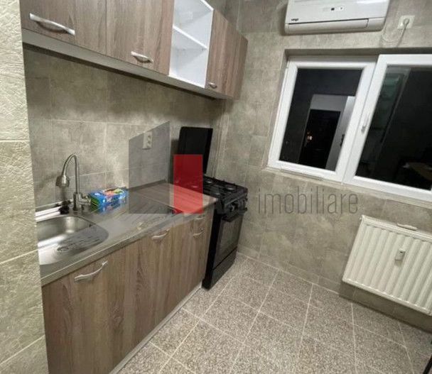 Vânzare garsonieră Bd. Obregia - Poză 1