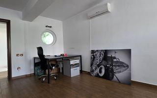 VANZARE CASA 7 CAMERE | PISCINA ACOPERITA | ZONA VATRA LUMINOASA - Poză 10