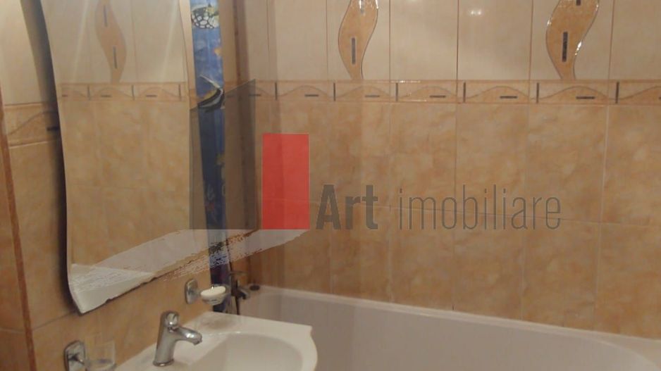 Vânzare apartament 4 camere semidecomandat Emil Racoviță - Spiru Haret - Poză 9