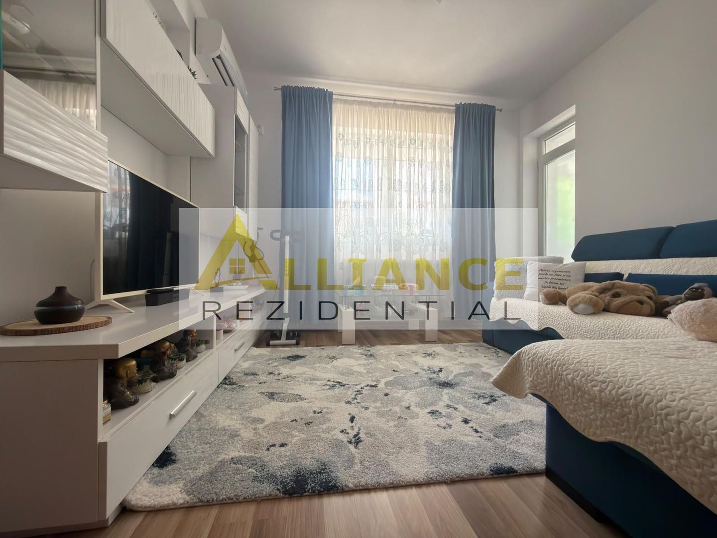 Apartament 2 camere | Complet mobilat și utilat| Loc de parcare inclus - Poză 3