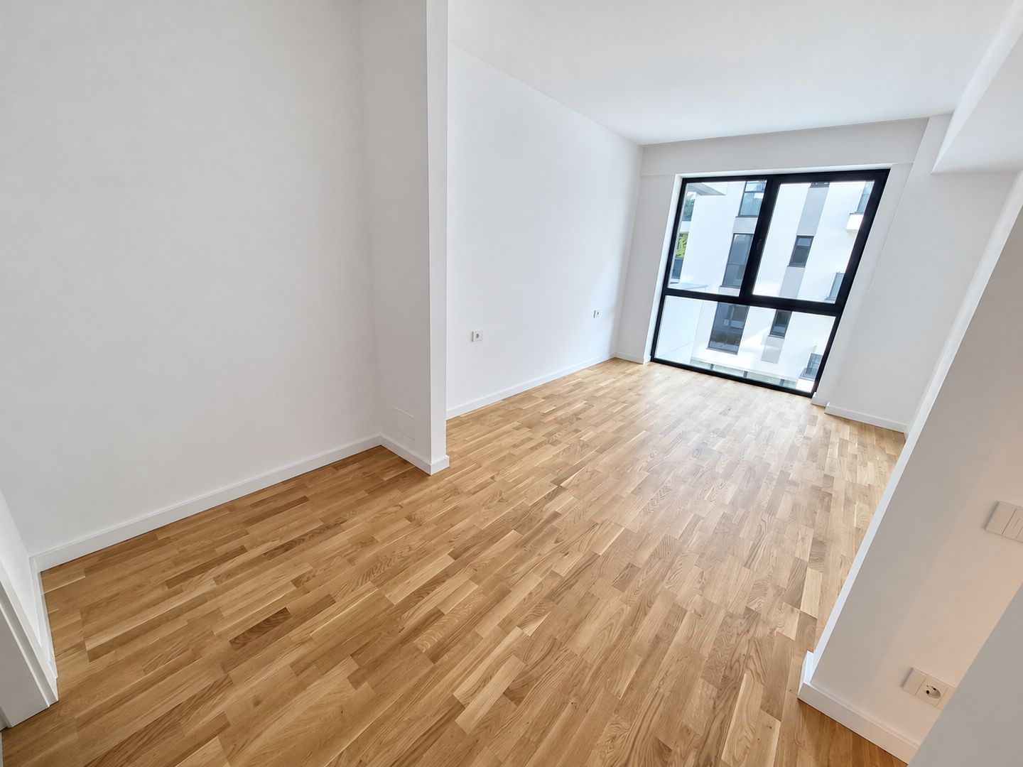 IANCU NICOLAE (Residence 5 Forest II)- 2 camere, 2 bai, parcare, liber - Poză 13
