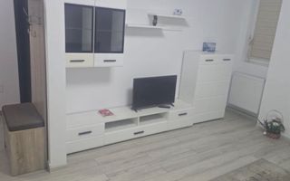 Inchiriere apartament 2 camere  decomandat - Poză 1