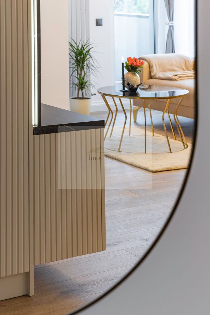 🌟 Apartament vanzare 2 camere, ultrafinisat, parcare, zonă centrală - Poză 12