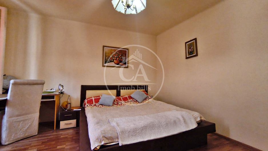 Casa de vânzare cu 7 camere de tip P+M in Sanmartin, Bihor - Poză 10