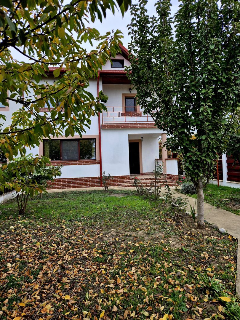 Casa  parter +1 etaj si pod in zona  Domnesti - Ilfov - Poză 2