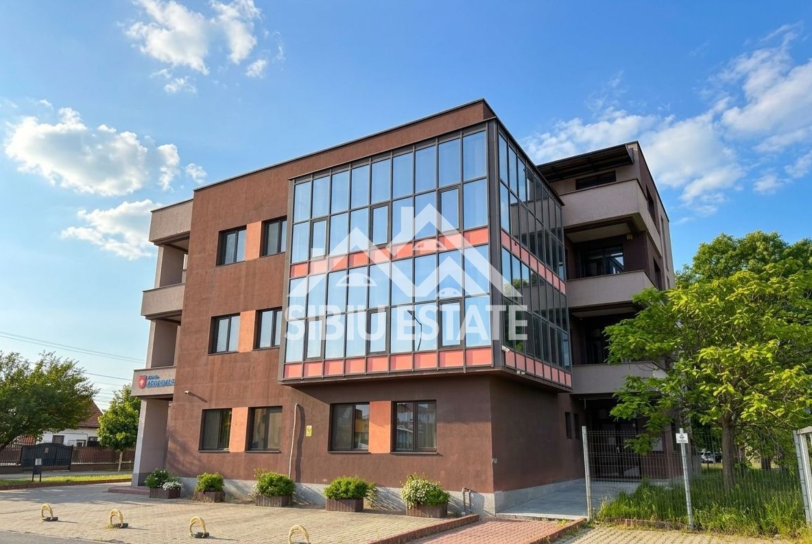 Spatiu modern de birouri 335 mp etaj 1 Sibiu zona Milea - Poză 2