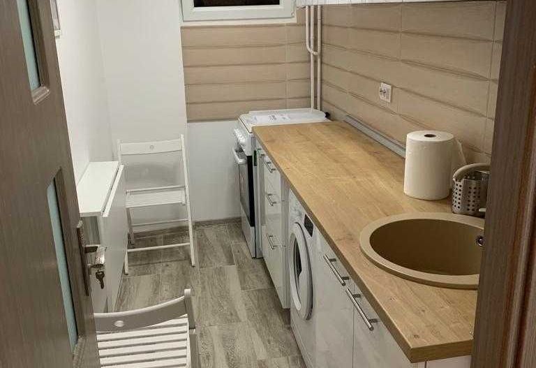 Vând Garsonieră 36 mp, Complet Mobilată și Utilată - Stradală - Poză 3