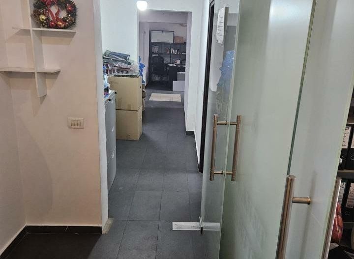 Apartament 4 camere 111mp Calea Mosilor - tip birou - Poză 11