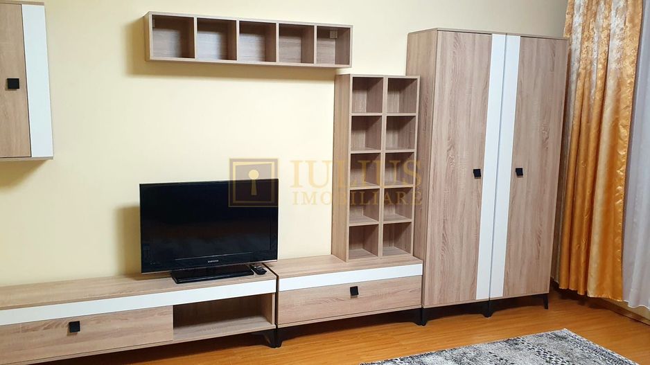 2 camere, decomandat, centrala proprie; Shoping City. - Poză 3