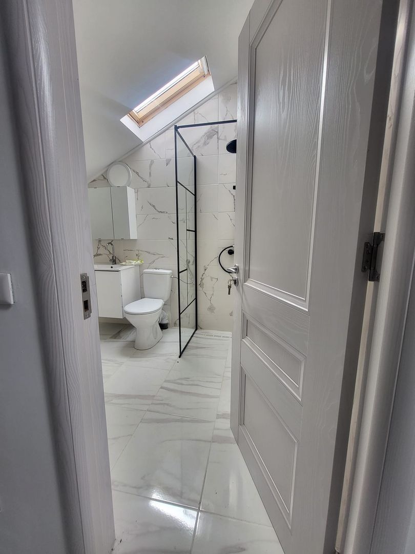 Casa Mogosoaia, constructie noua, 3 bai, zona in dezvoltare, vecini civilizati - Poză 17