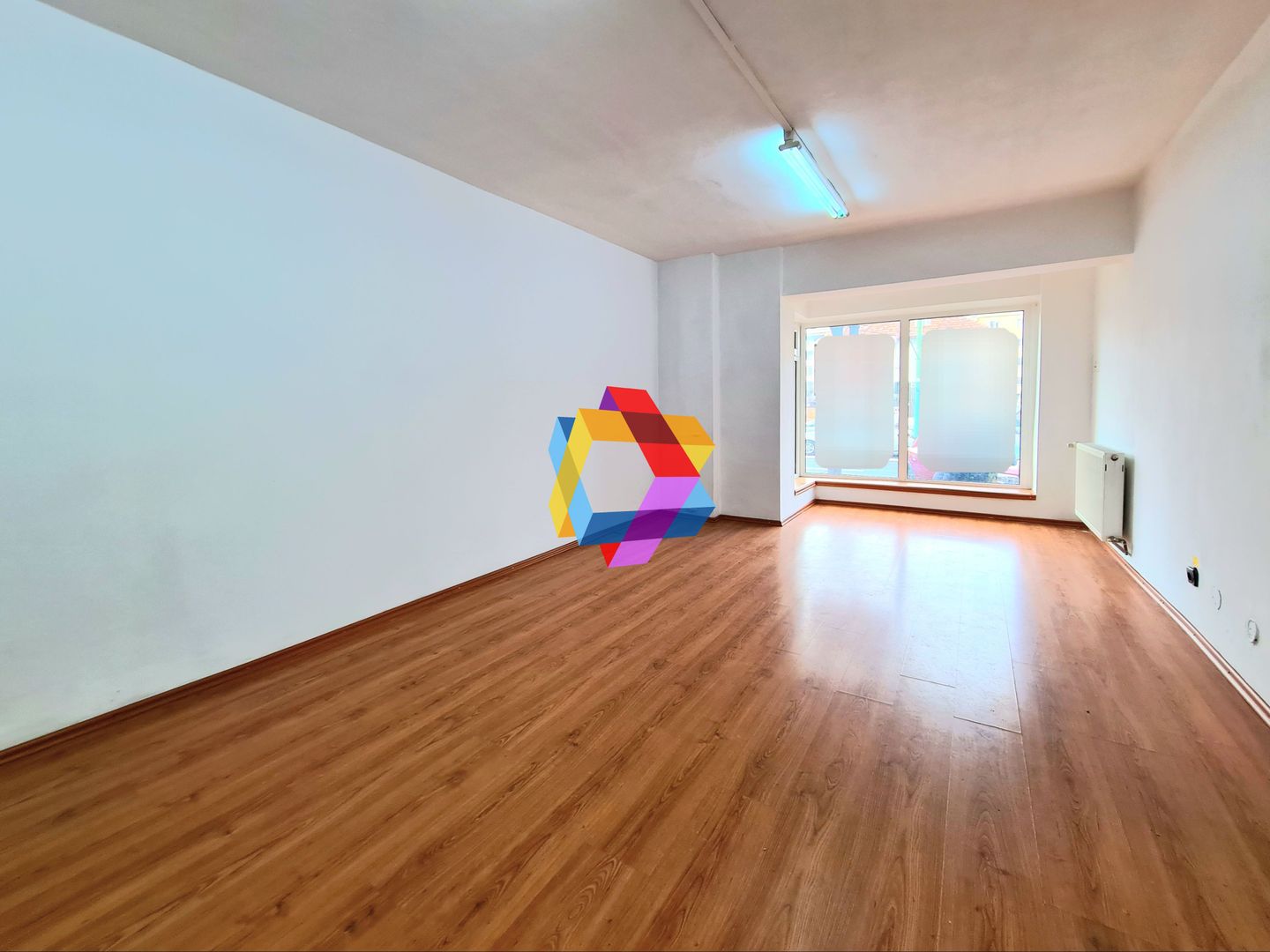 Spatiu comercial de vânzare cu vad Brașov - 57 mp # plus-imo.ro - Poză 5