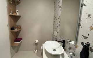 Apartament de 3 camere ultrafinisat, parcare, boxa, zona Golden Tulip - Poză 10