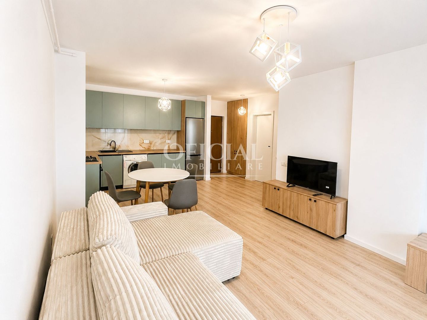 Apartament 2 camere | Garaj | Nou | Lift | Zona Eroilor | Floresti - Poză 1