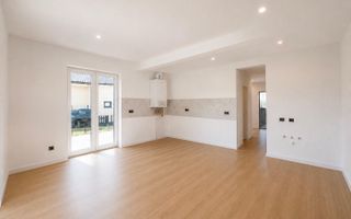 COMISION 0! Duplex finalizat. 5 camere, 3 bai. Panouri fotovoltaice. - Poză 2