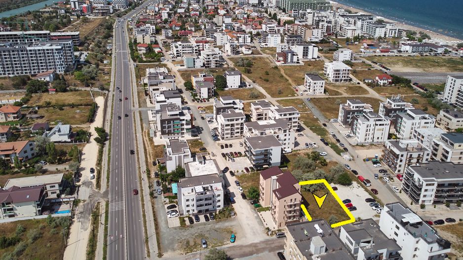 Teren intravilan cu proiect pensiune P+2 Mamaia Sat - Poză 1