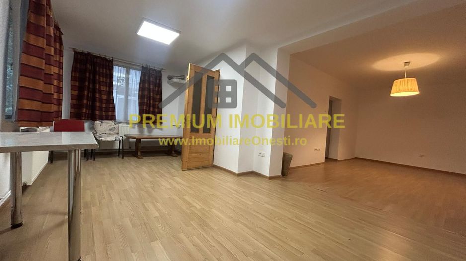 Apartament 3 camere, 100 mp, ultracentral – ideal birouri - Poză 2