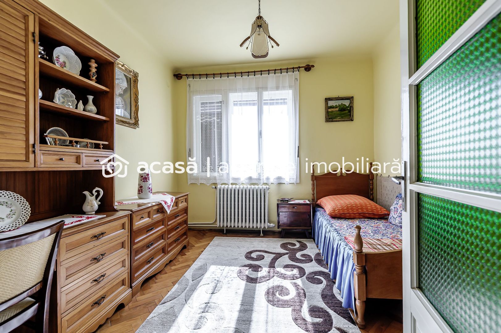 Preț NOU! Casa P+2 în zona centrală Chișineu-Criș - Poză 9