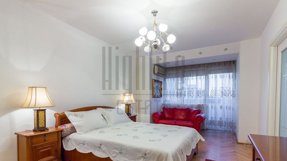 4 Camere de inchiriat, zona Libertății-vedere CASA POPORULUI - Poză 6