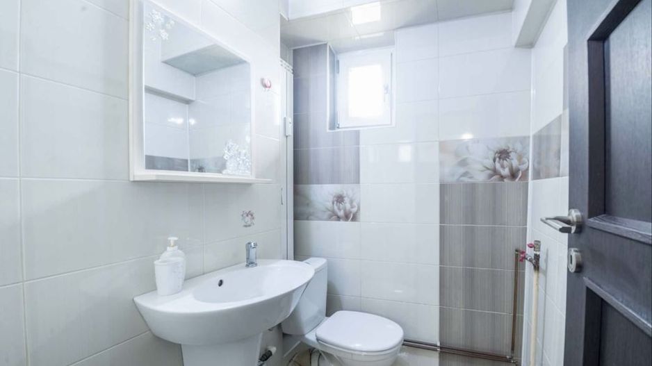 Apartament 3 camere, cartier Rovine, zona Posta - Poză 6