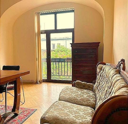 Casă / Vilă cu 11 camere de închiriat în P-ta Romana, Bucuresti - Poză 1