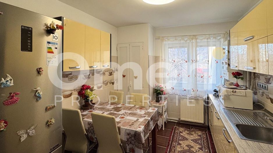 Apartament 3 camere | zona Gării | etaj 4 | garaj inclus | - Poză 1