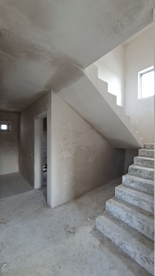 Casa noua Albota 188 mp, teren 420mp, se preda la cheie - Poză 11