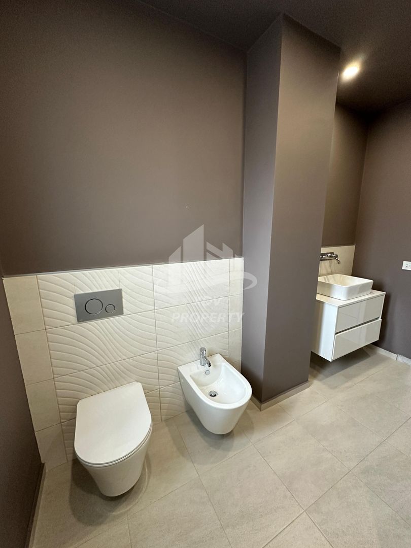 Penthaus  modern in  Sibiu ,3 camere ,2 garaje subteran , boxa - Poză 7