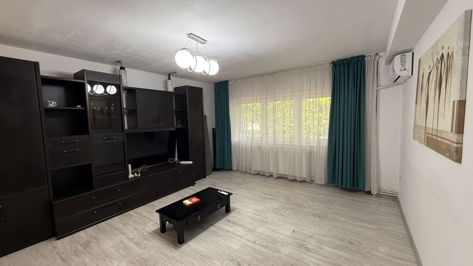 Apartament 4 camere Vitan Mall - Poză 1