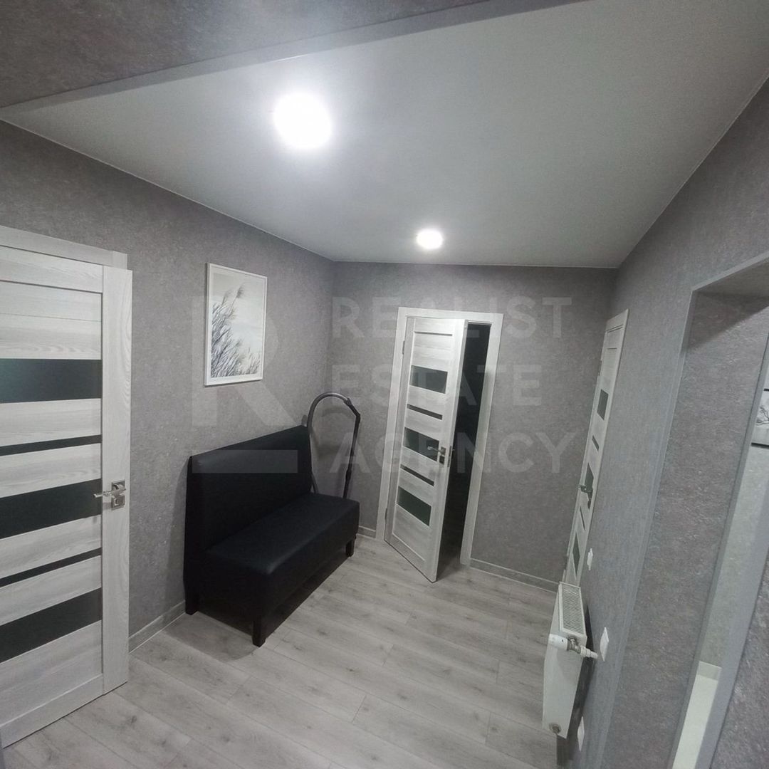 Vânzare apartament, 3 camere, strada Cuza Vodă, Botanica - Poză 6