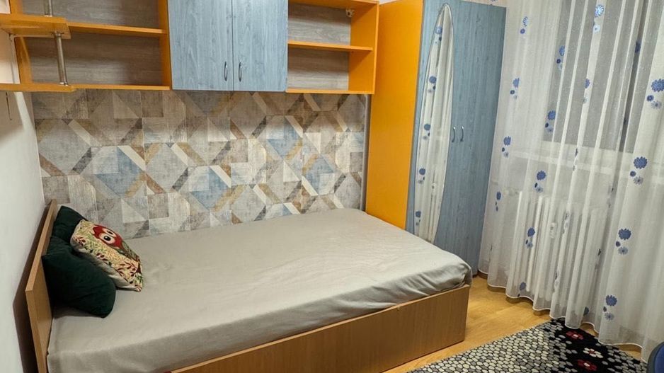 2 camere Râul Doamnei etaj 4/10 - Poză 2