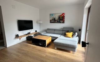 Casa deosebita intr-un cartier privat cu bariera - Poză 24