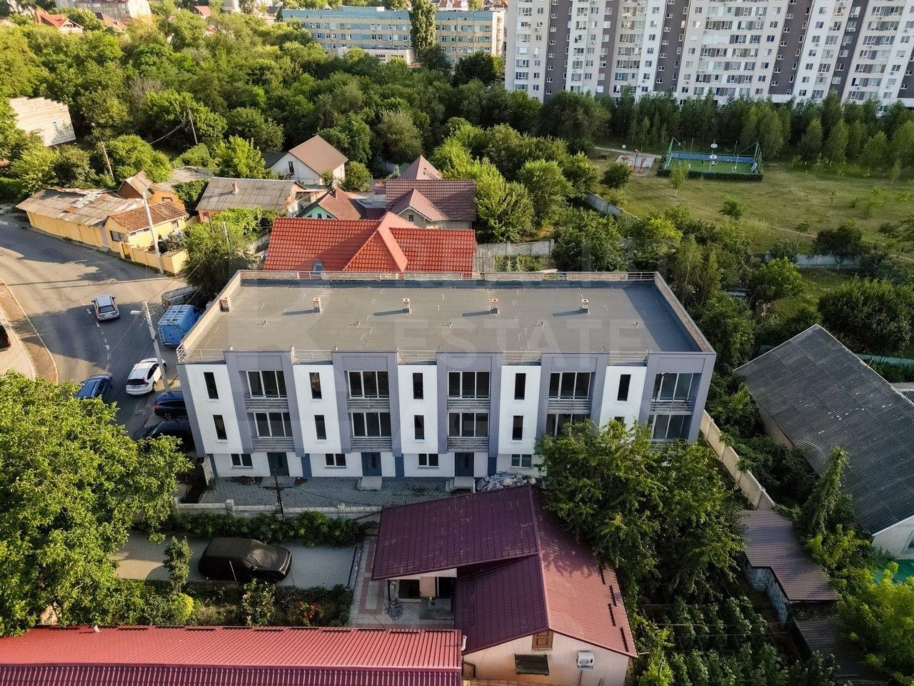 Vânzare , townhouse-uri, 380 mp,  str. Bariera Sculeni, Buiucani - Poză 4