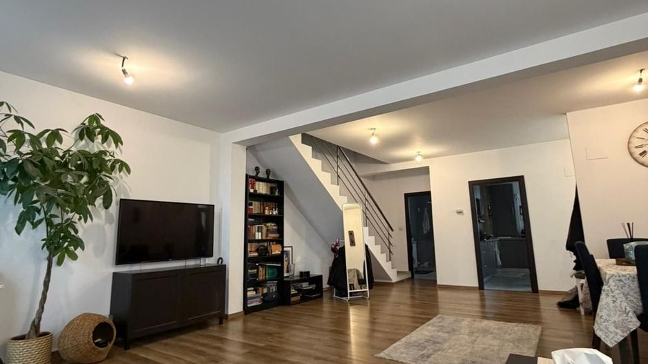 Vila 4 camere I Bucurestii Noi - Poză 7