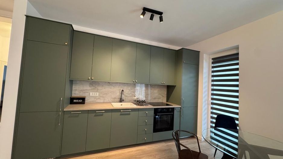 Giroc-Neptun | 2 Camere | Prima inchiriere | Curte interioara - Poză 3