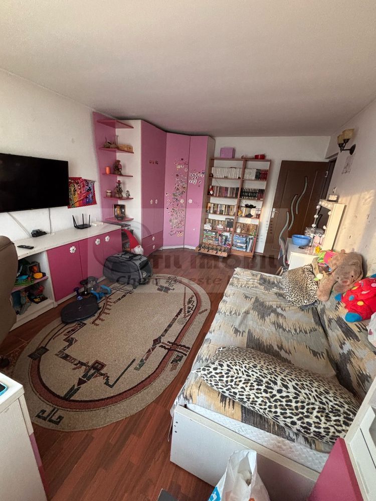 Apartament 3 camere decomandat Nicolina – 67 m² – Etaj 4/4 – 115.000 € - Poză 1