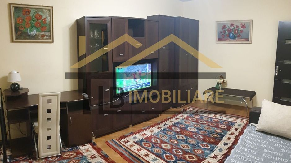 Apartament de 2 camere, 48mp, decomandat, zona Centrala - Poză 1