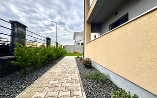 Apartament exclusivist cu grădină — confortul unei case - Mosnița Nouǎ - Poză 32