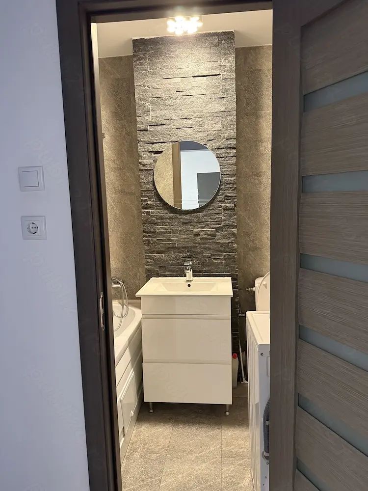 De Inchiriat Garsonieră Transformată în 2 Camere |  Parcul Tineretului - Poză 8