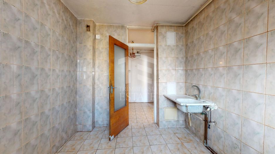 Apartament 3 camere decomandat 65 mp utili Bloc 1984 reabilitat - Poză 11