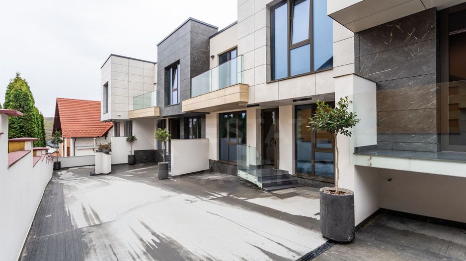 Vânzare, townhouse, 3 nivele, 180 mp, șos. Balcani, Buiucani - Poză 1