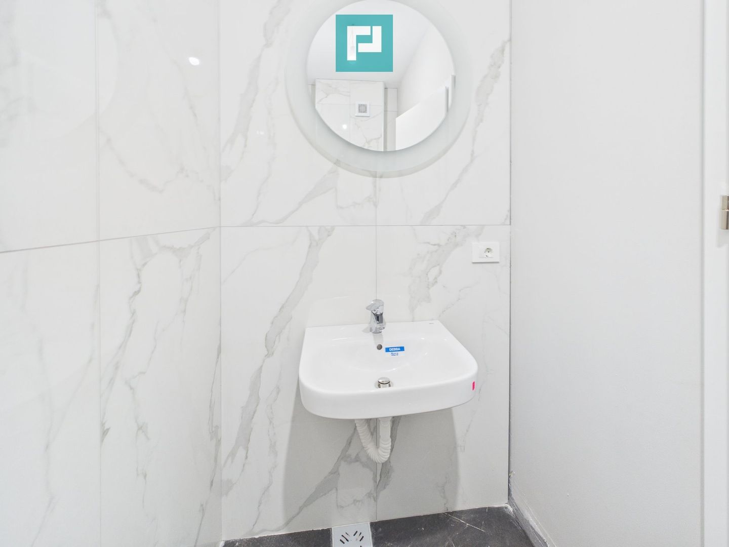 3 camere PREMIUM, terasă 22 mp, etaj 8 - Poză 4