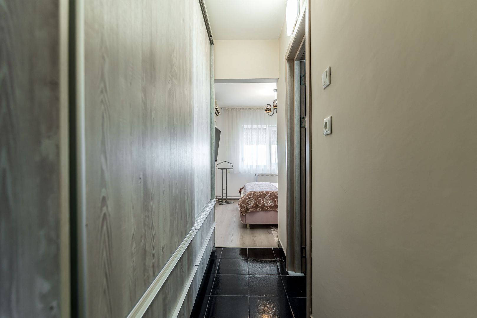 5 camere pentru familia care vrea spațiu real - Poză 16