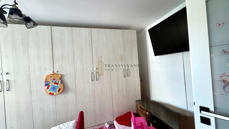 Apartament 2 camere decomandat, etaj intermediar Calea Dumbravii - Poză 3